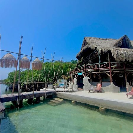 Отель El Arca Tintipan Island Экстерьер фото