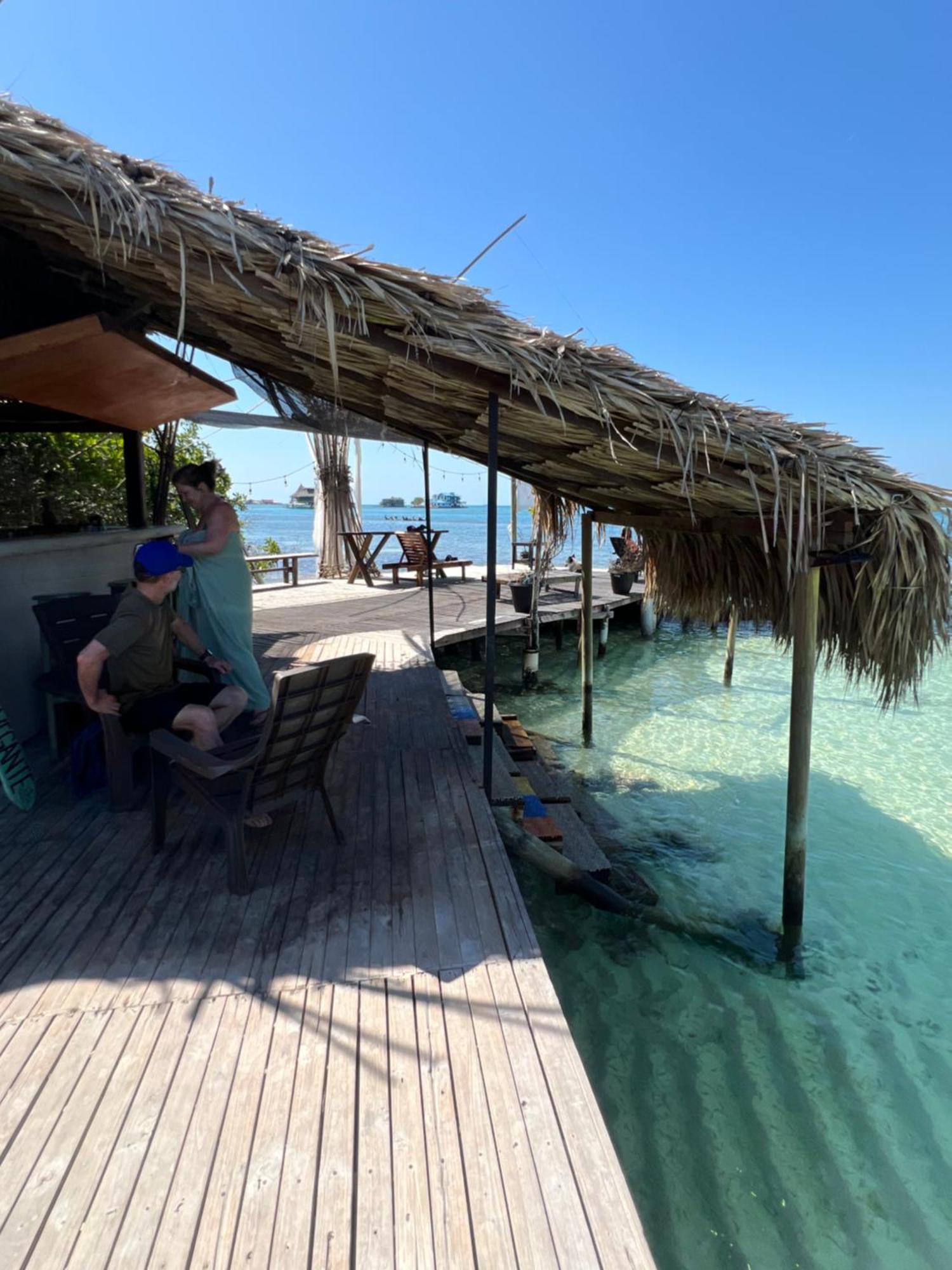 Отель El Arca Tintipan Island Экстерьер фото